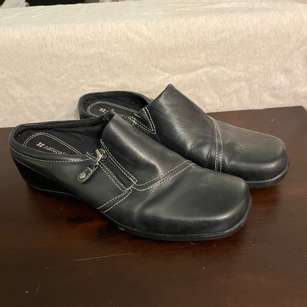 naturalizer Black Womens Clog 8M